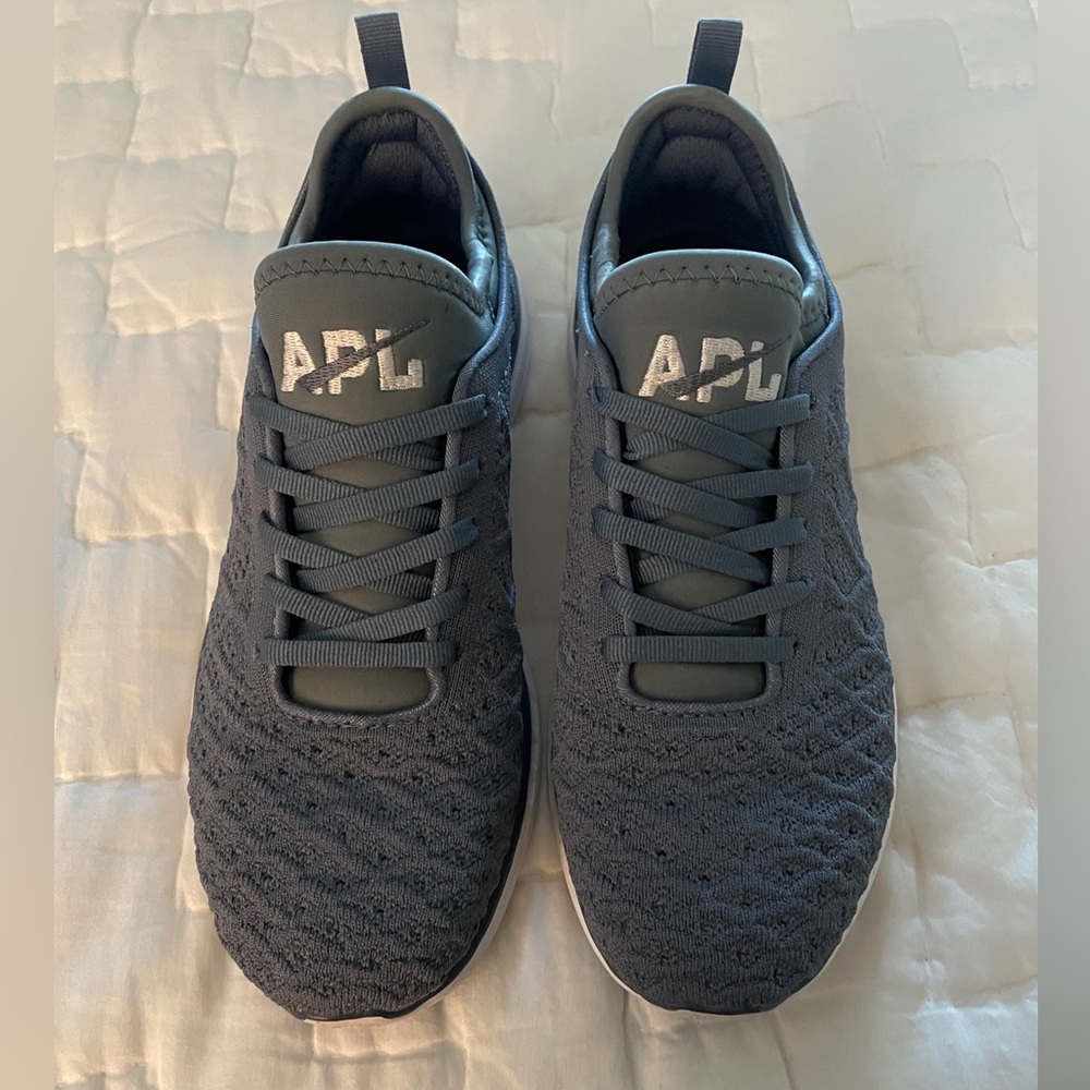 APL Tech Loom Phantom Slate running shoe size 7.5 38 no box like new worn once